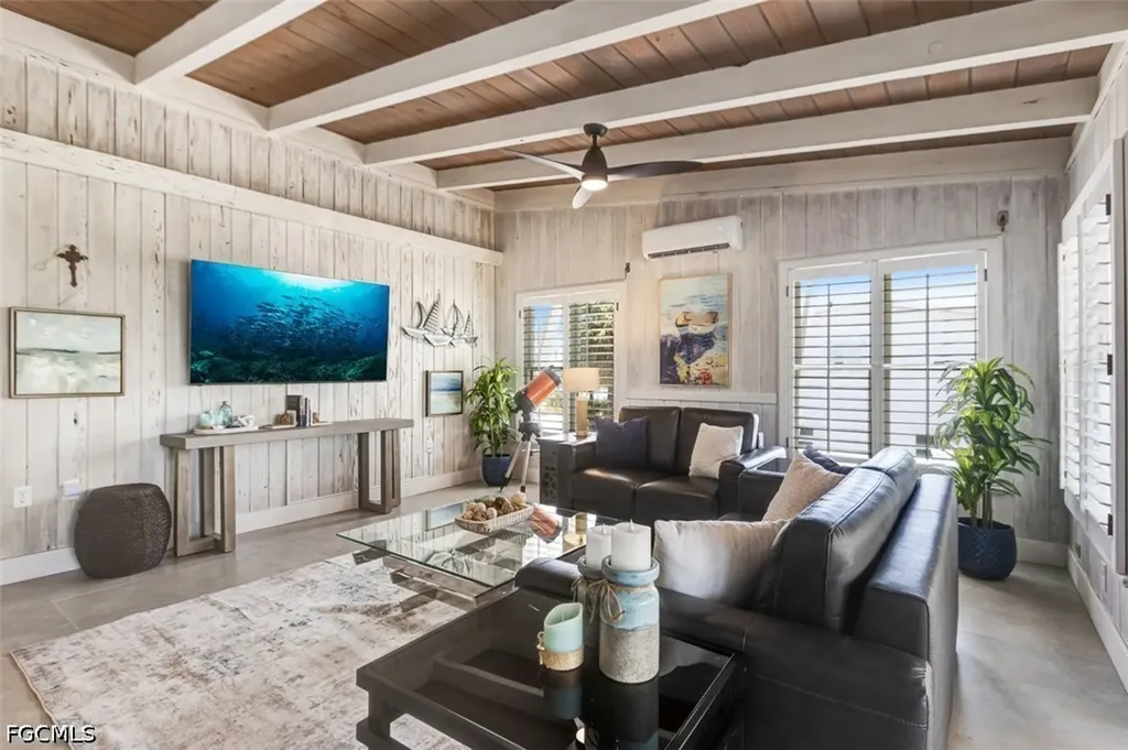 370 Bayland Road Fort Myers Beach FL 33931