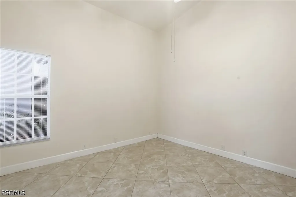 8080 Breton Circle Fort Myers FL 33912