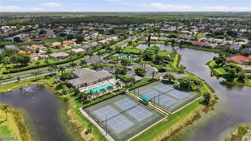 8080 Breton Circle Fort Myers FL 33912