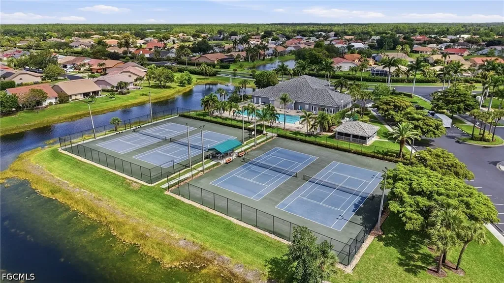 8080 Breton Circle Fort Myers FL 33912
