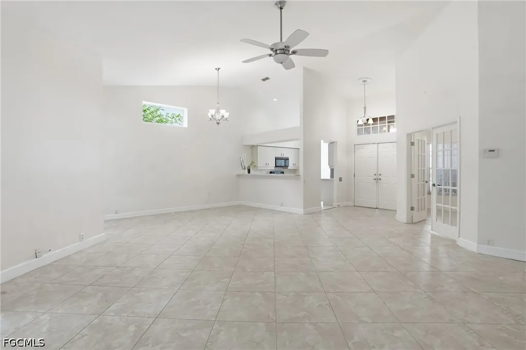 8080 Breton Circle Fort Myers FL 33912
