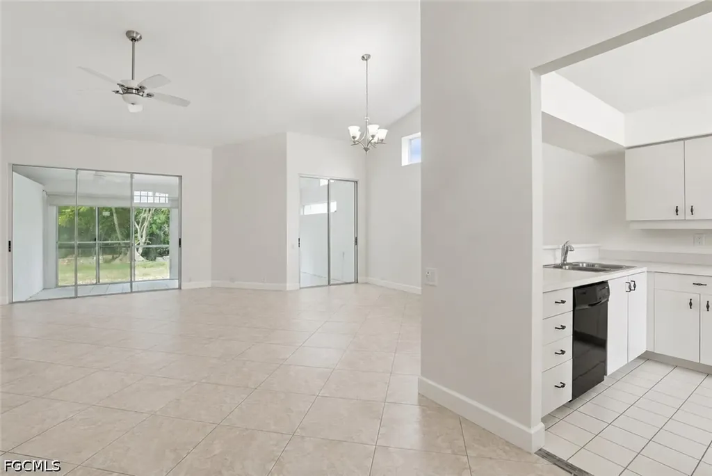 8080 Breton Circle Fort Myers FL 33912
