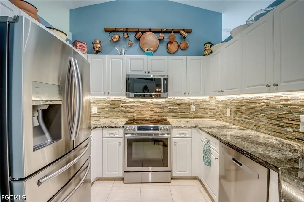 1821 NW 1st Place Cape Coral FL 33993