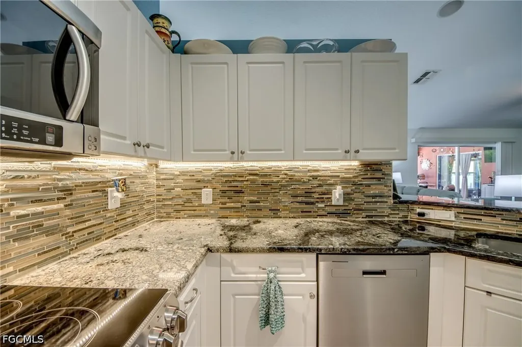 1821 NW 1st Place Cape Coral FL 33993
