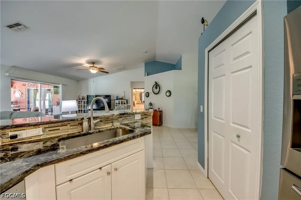1821 NW 1st Place Cape Coral FL 33993