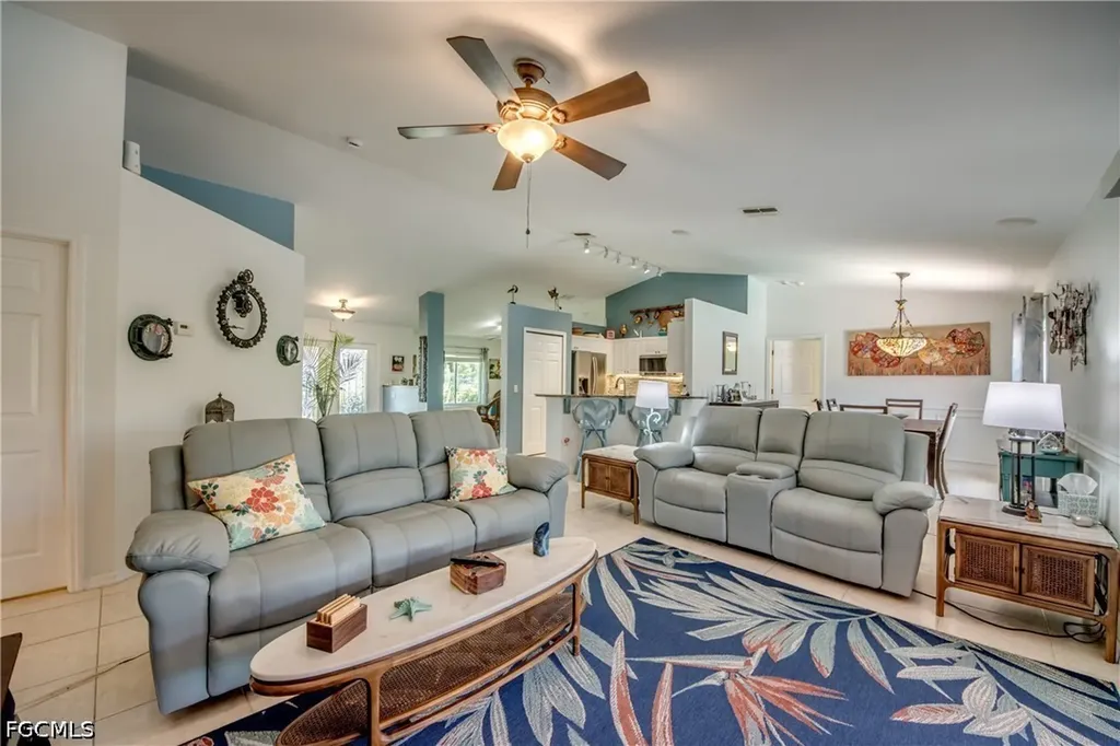 1821 NW 1st Place Cape Coral FL 33993