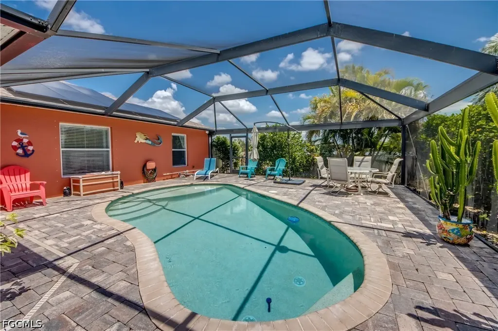 1821 NW 1st Place Cape Coral FL 33993