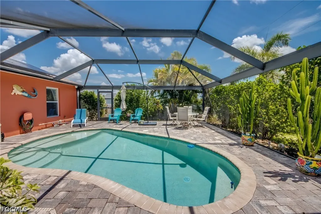 1821 NW 1st Place Cape Coral FL 33993