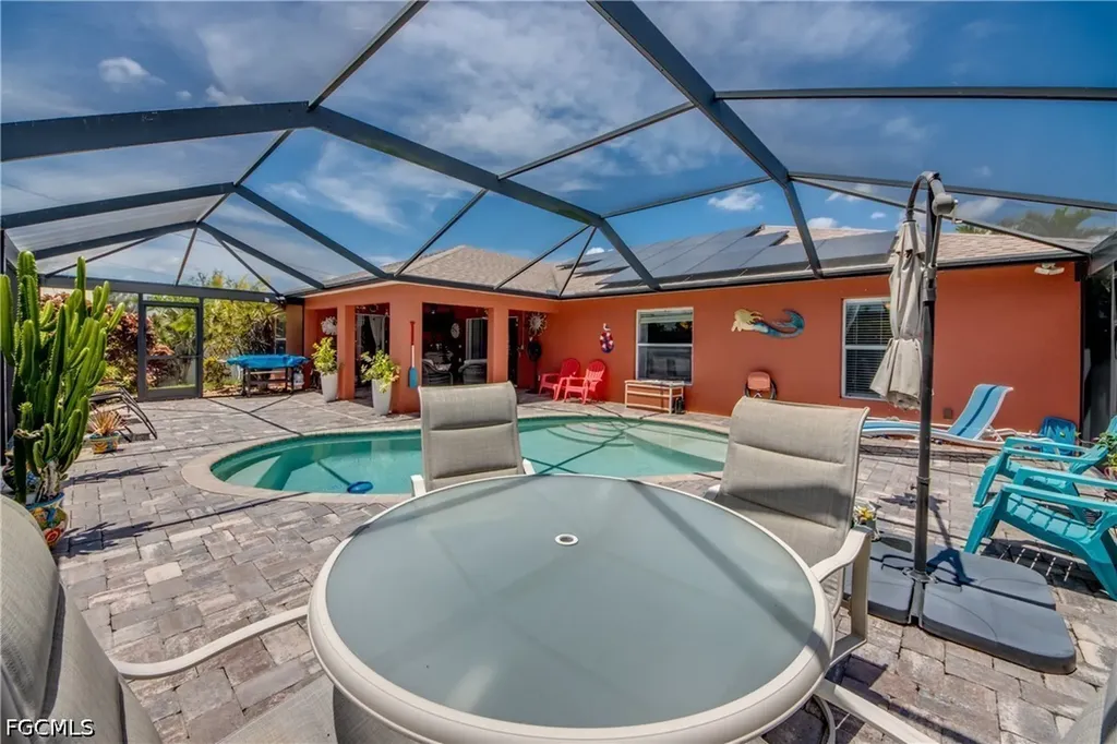 1821 NW 1st Place Cape Coral FL 33993
