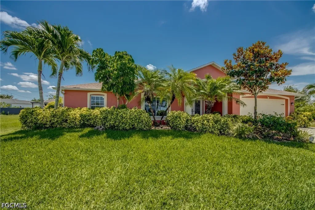 1821 NW 1st Place Cape Coral FL 33993