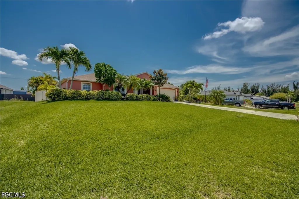 1821 NW 1st Place Cape Coral FL 33993