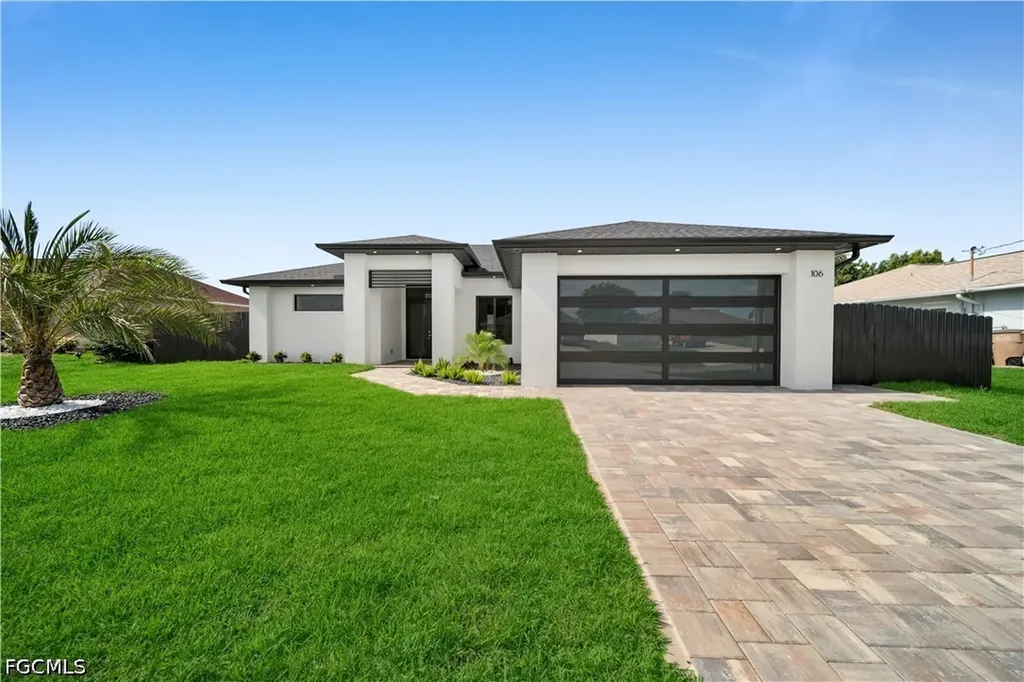 106 NE 11th Terrace Cape Coral FL 33909