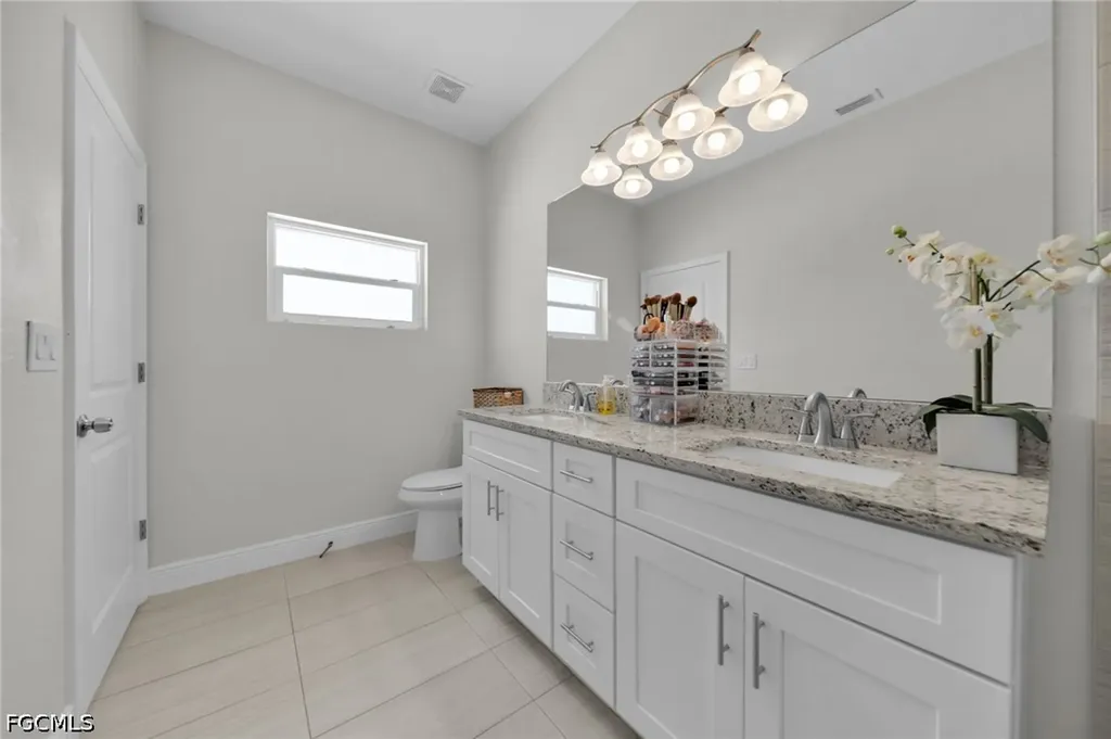 405 NW 10th Street Cape Coral FL 33993