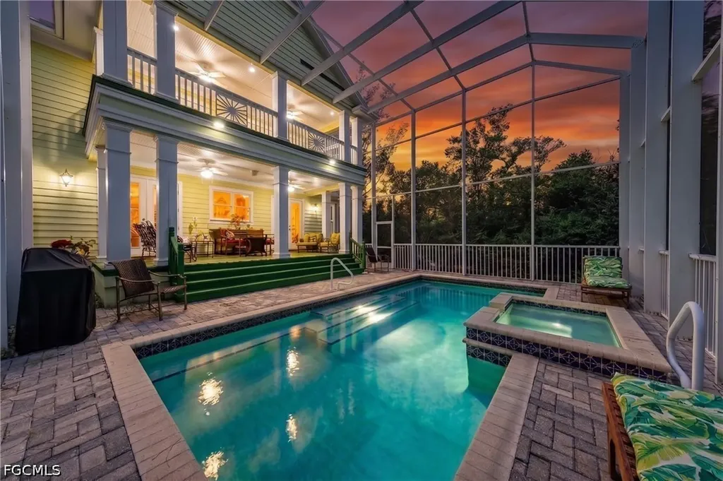 793 Jungle Queen Way Longboat Key FL 34228