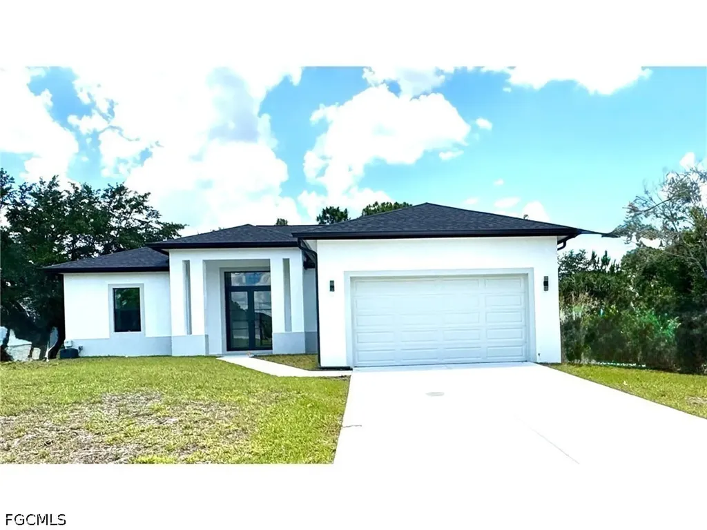 6125 Hershey Avenue Fort Myers FL 33905