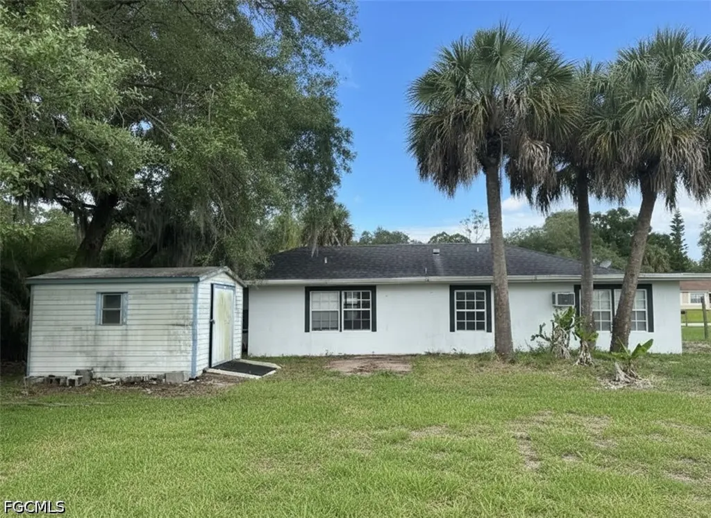 4029 E Sunflower Circle Labelle FL 33935