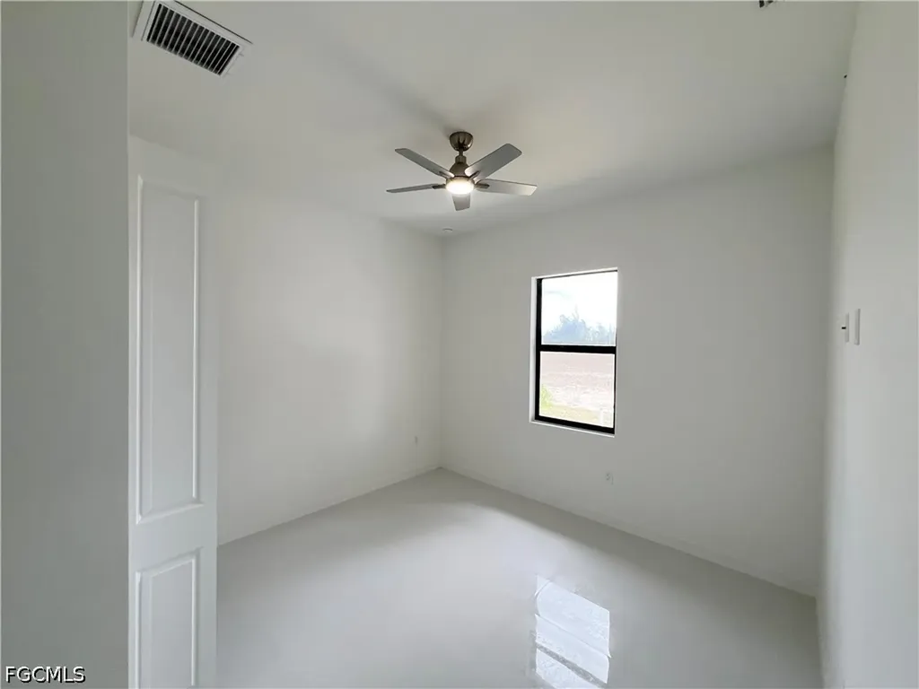2113 NW 41st Avenue Cape Coral FL 33993