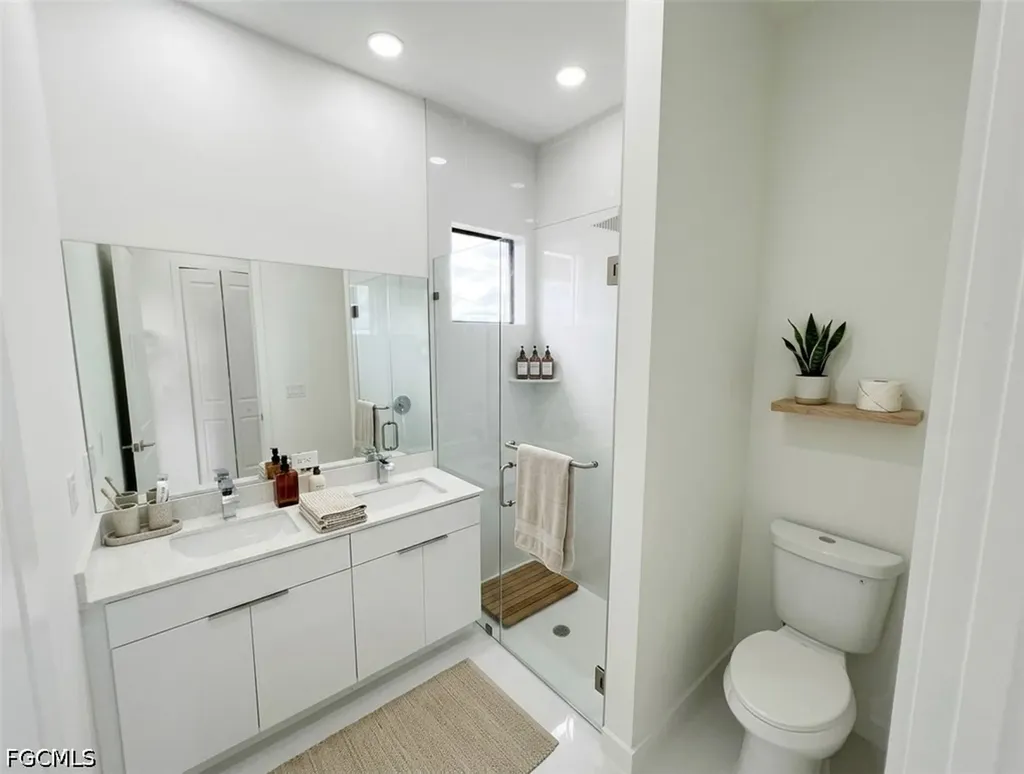 2113 NW 41st Avenue Cape Coral FL 33993