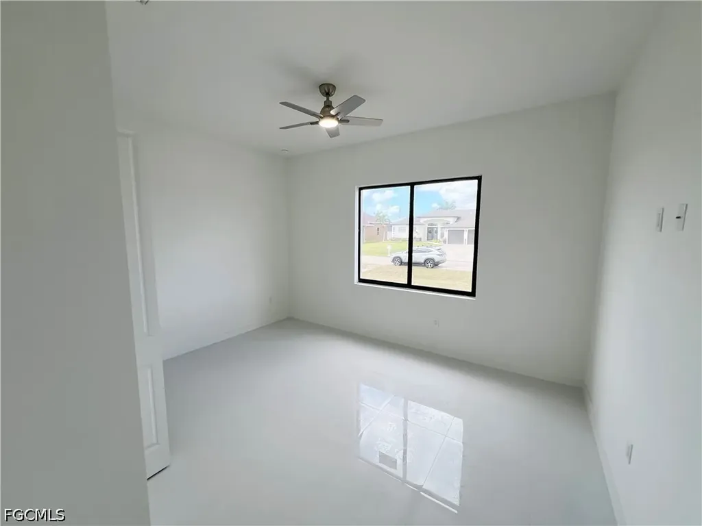 2113 NW 41st Avenue Cape Coral FL 33993