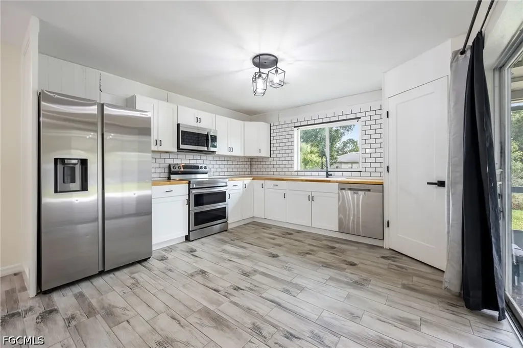 148 Ocean Park Drive Lehigh Acres FL 33972