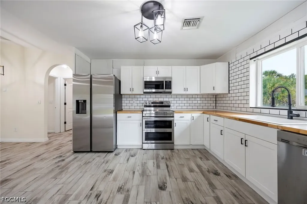 148 Ocean Park Drive Lehigh Acres FL 33972