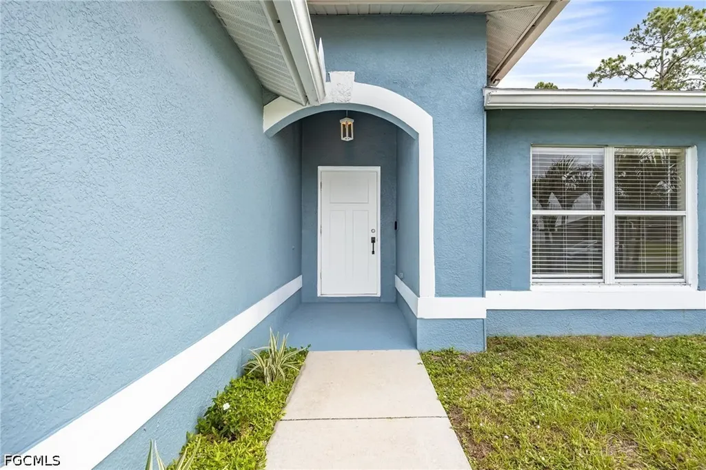148 Ocean Park Drive Lehigh Acres FL 33972