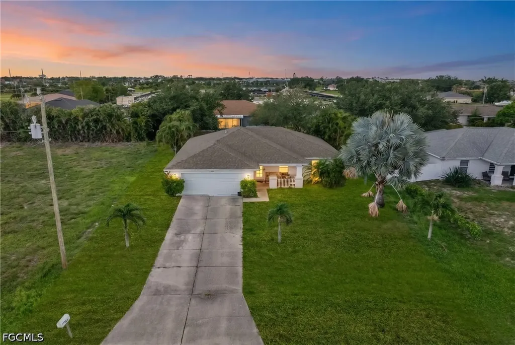 2222 NE 15th Terrace Cape Coral FL 33909