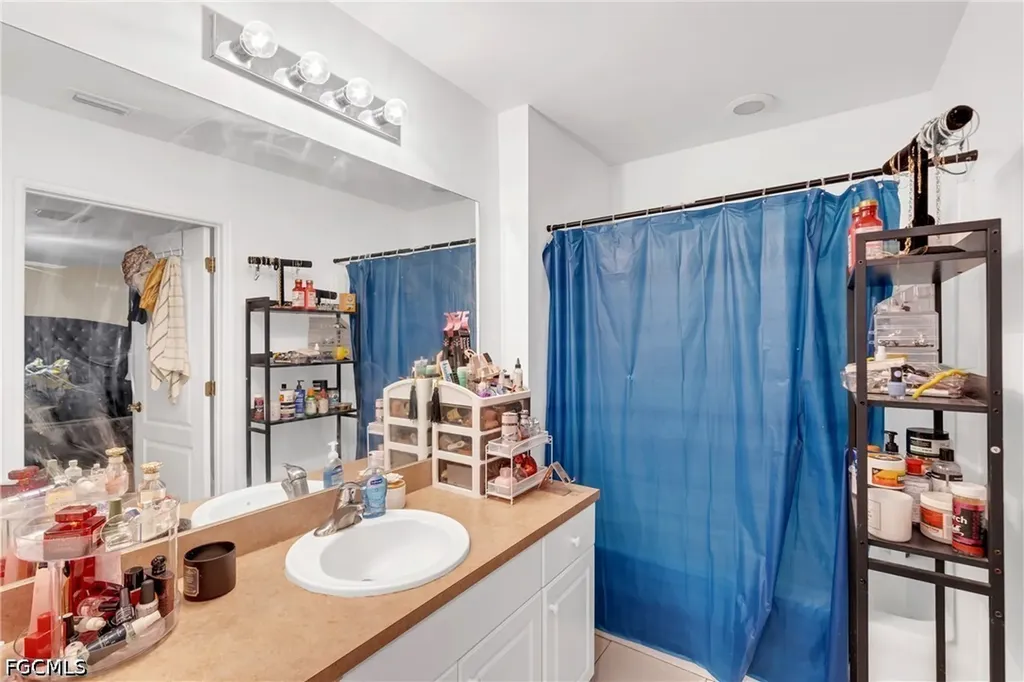 2222 NE 15th Terrace Cape Coral FL 33909