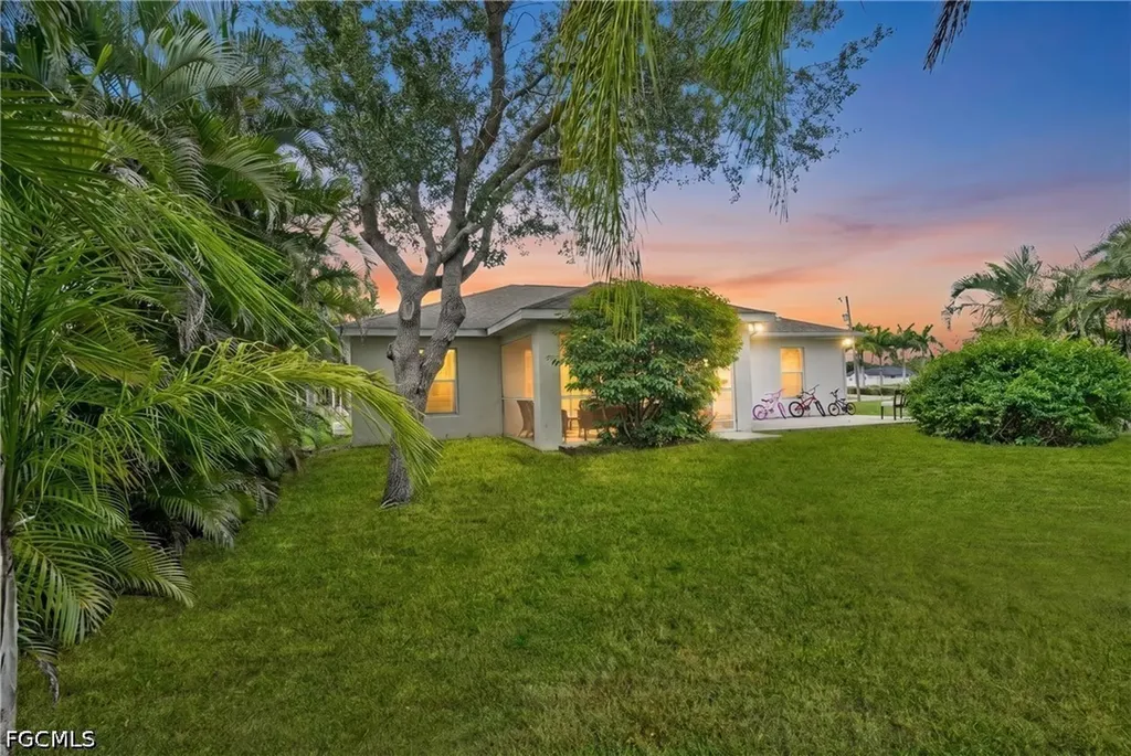 2222 NE 15th Terrace Cape Coral FL 33909