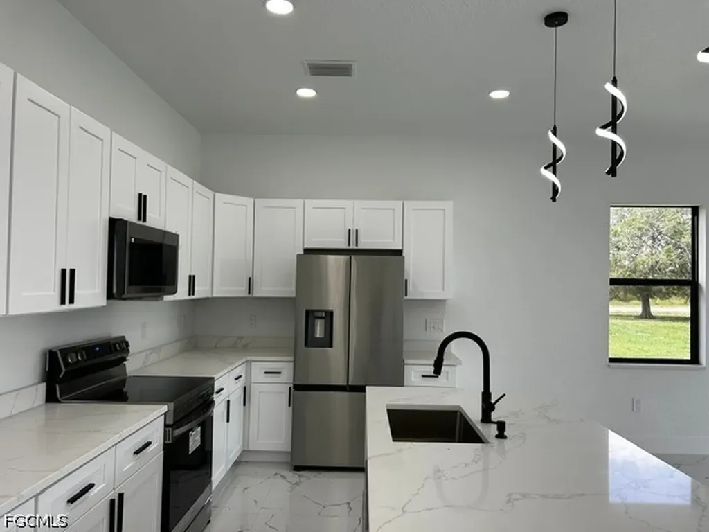 9014 Lawn Court Labelle FL 33935