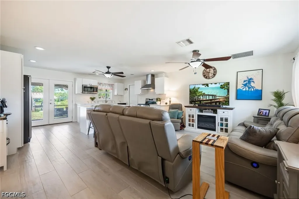 3601 Wisteria Place Punta Gorda FL 33950