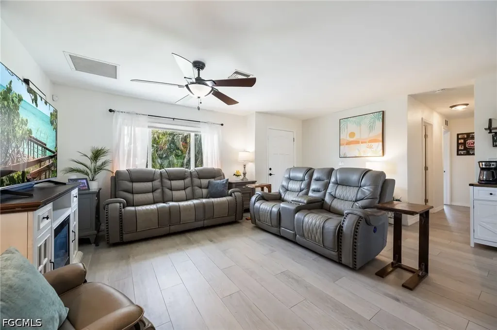 3601 Wisteria Place Punta Gorda FL 33950