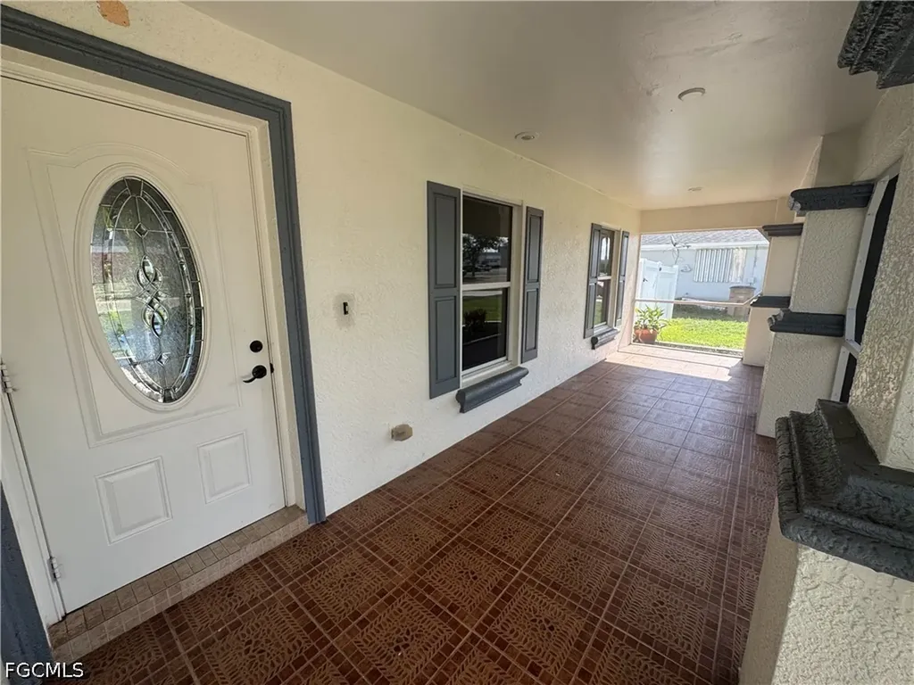 1626 Four Mile Cove Parkway Cape Coral FL 33990