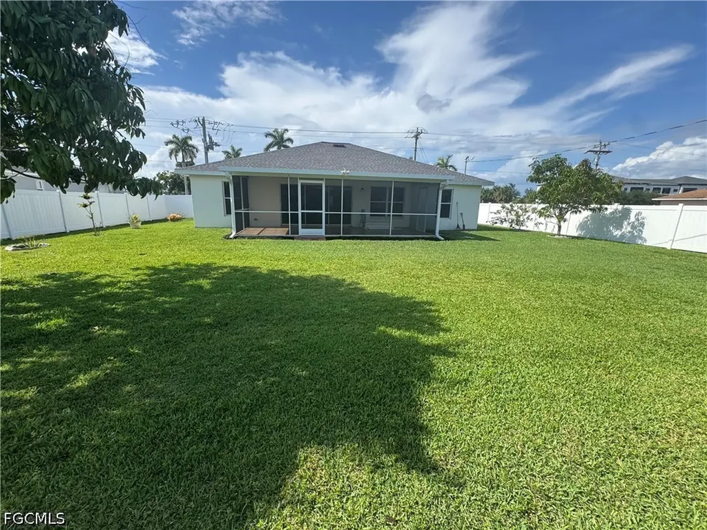 1626 Four Mile Cove Parkway Cape Coral FL 33990