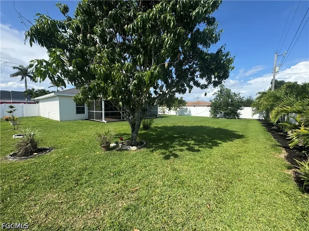 1626 Four Mile Cove Parkway Cape Coral FL 33990