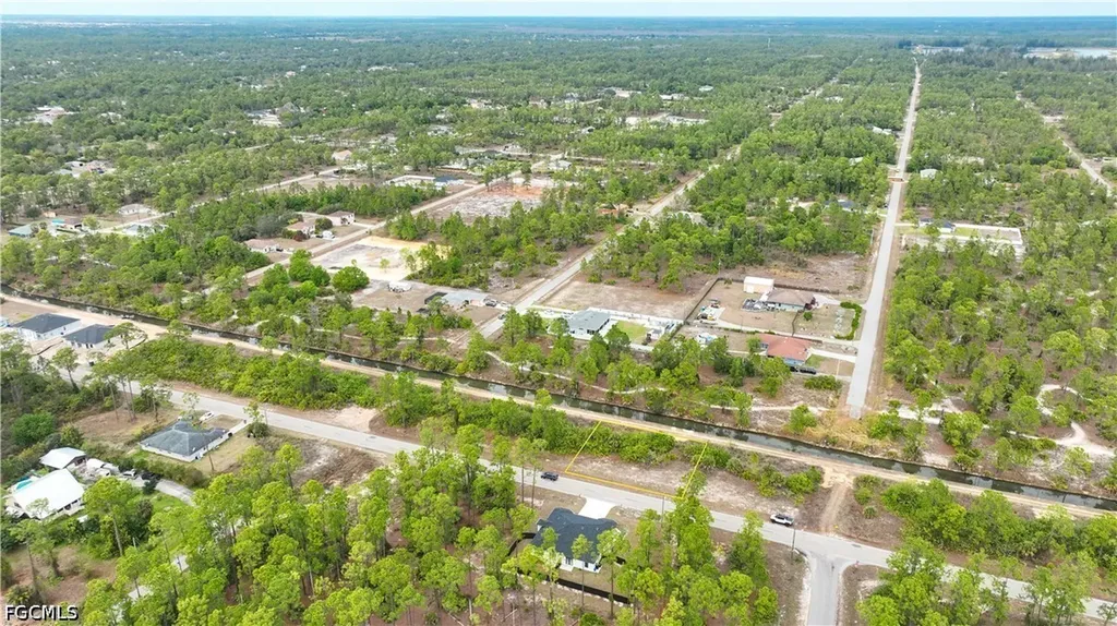1113 E 12th Street Lehigh Acres FL 33972