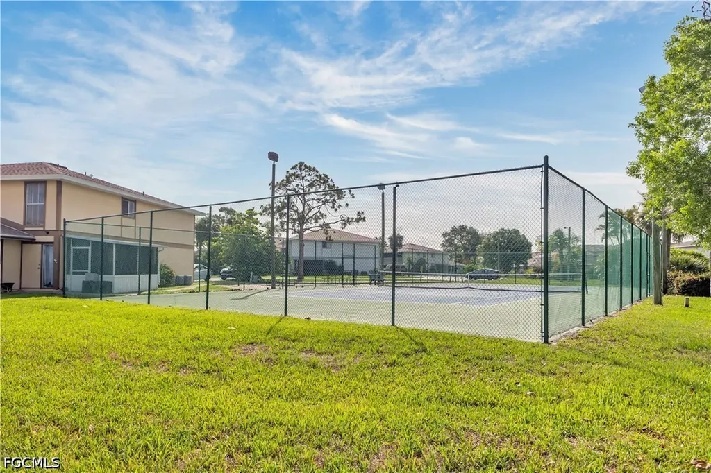3284 Royal Canadian Trace Fort Myers FL 33907