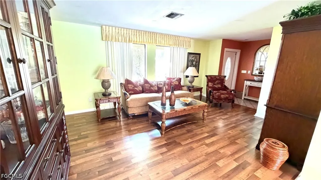 406 Glendale Avenue Lehigh Acres FL 33936