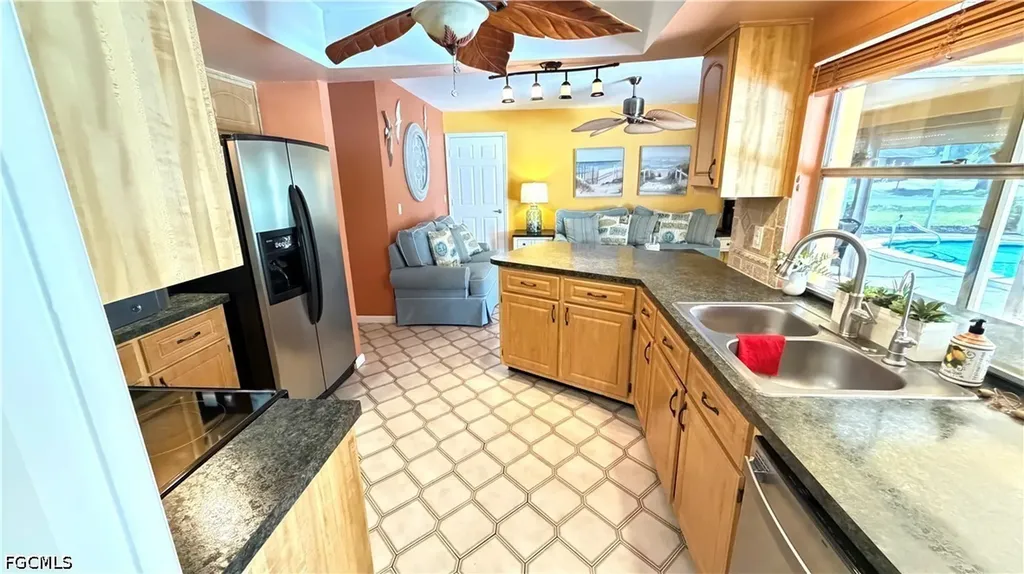 406 Glendale Avenue Lehigh Acres FL 33936