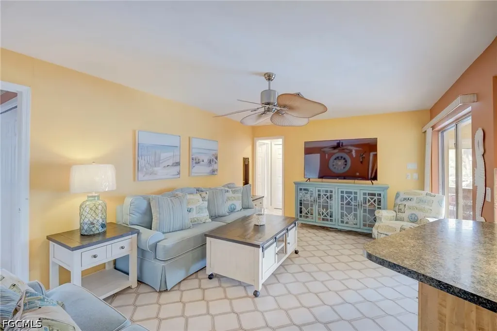 406 Glendale Avenue Lehigh Acres FL 33936