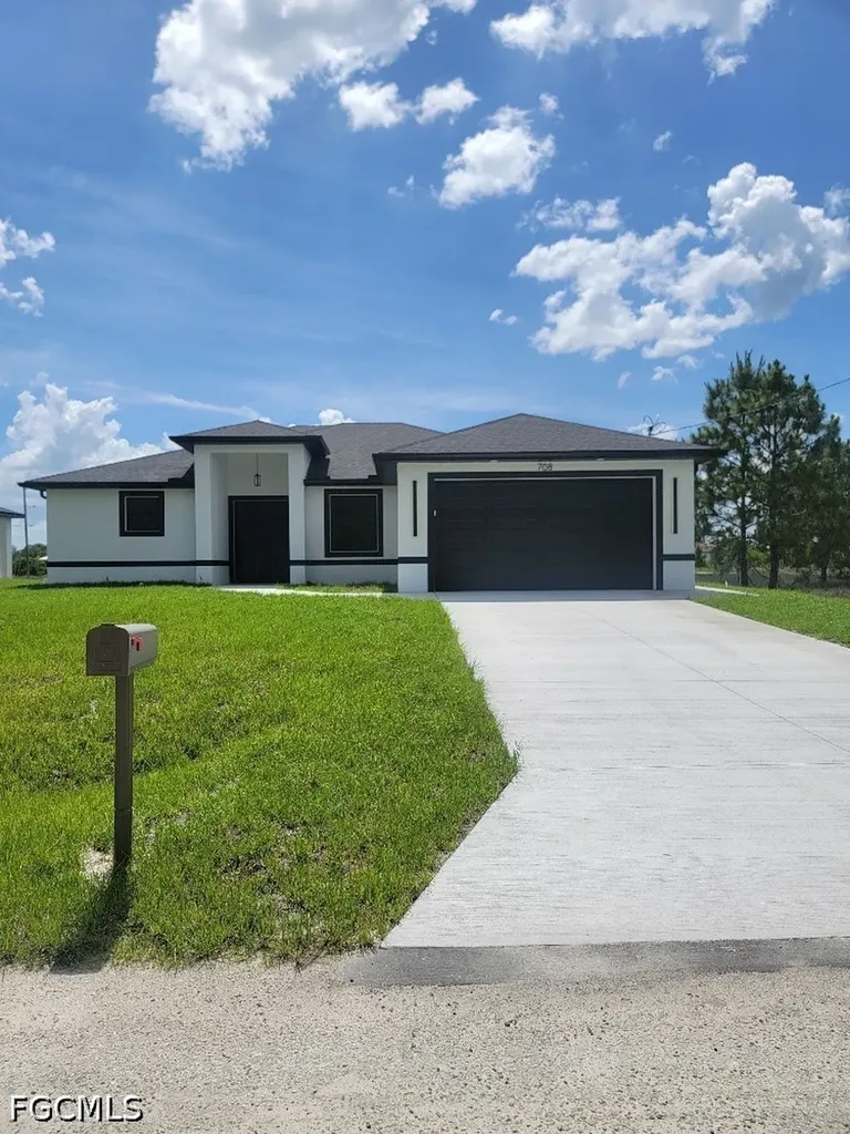 708 Godwid Avenue S Lehigh Acres FL 33974