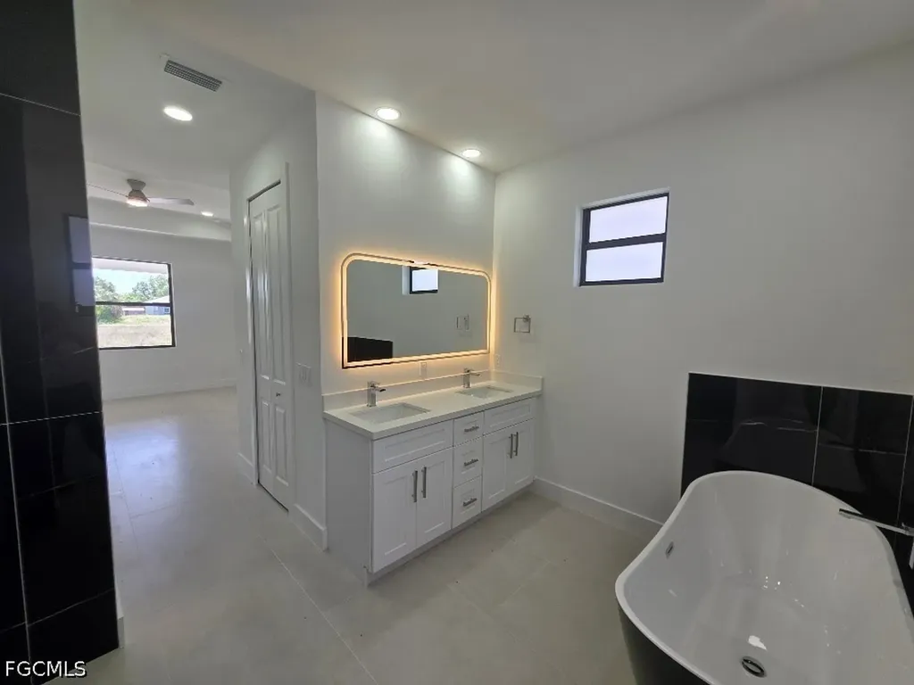 710 Godwid Avenue S Lehigh Acres FL 33974