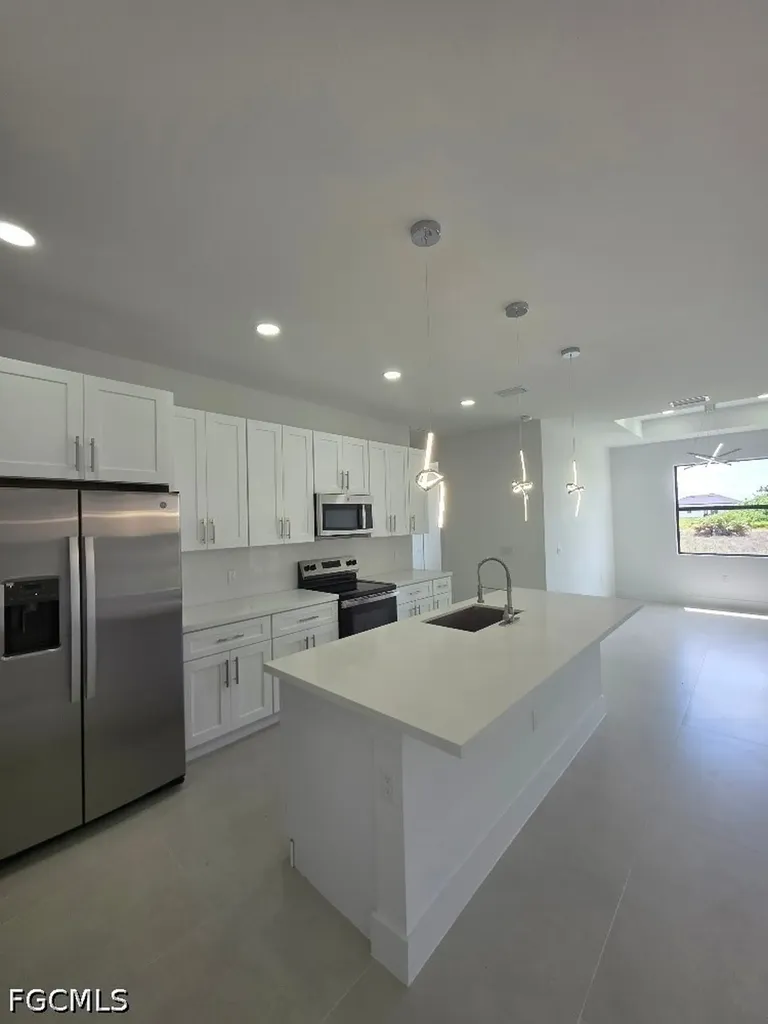 710 Godwid Avenue S Lehigh Acres FL 33974