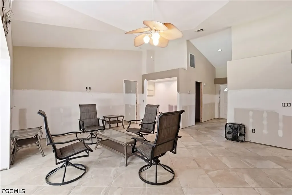 16190 Kelly Woods Drive Fort Myers FL 33908