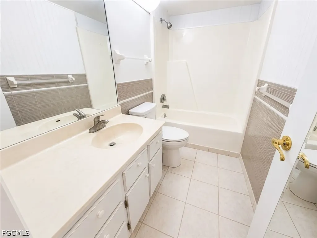 Cape Coral FL 33904