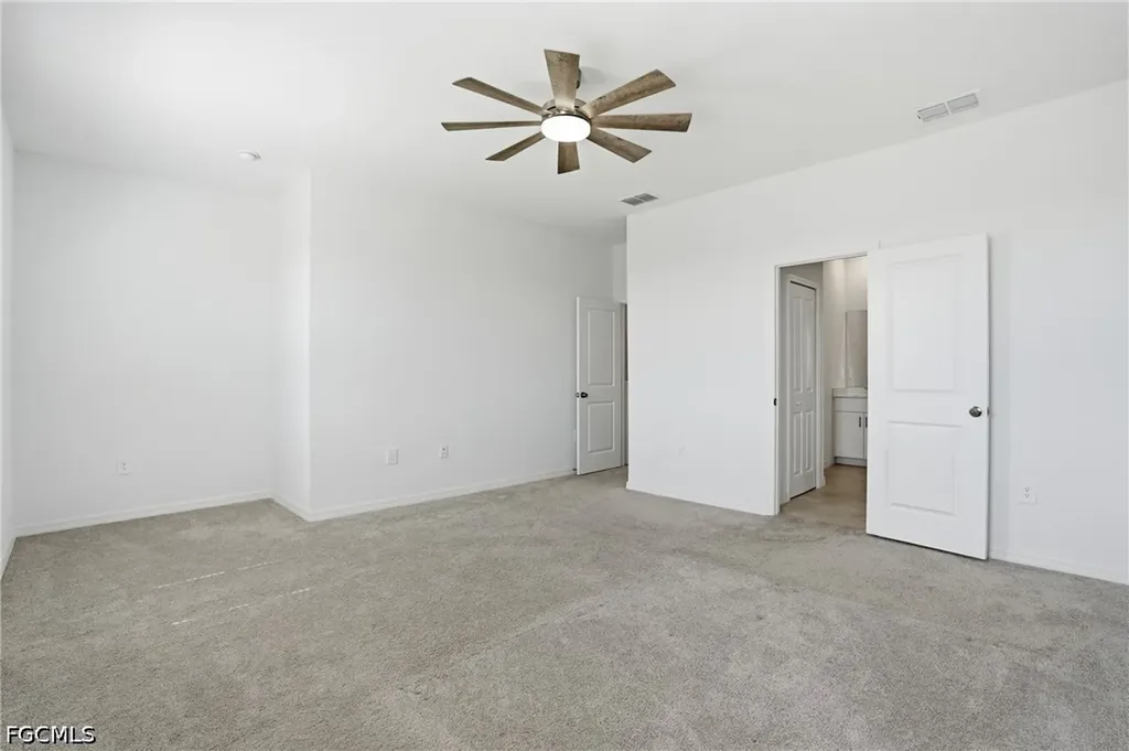 2935 Citrus Street Naples FL 34120