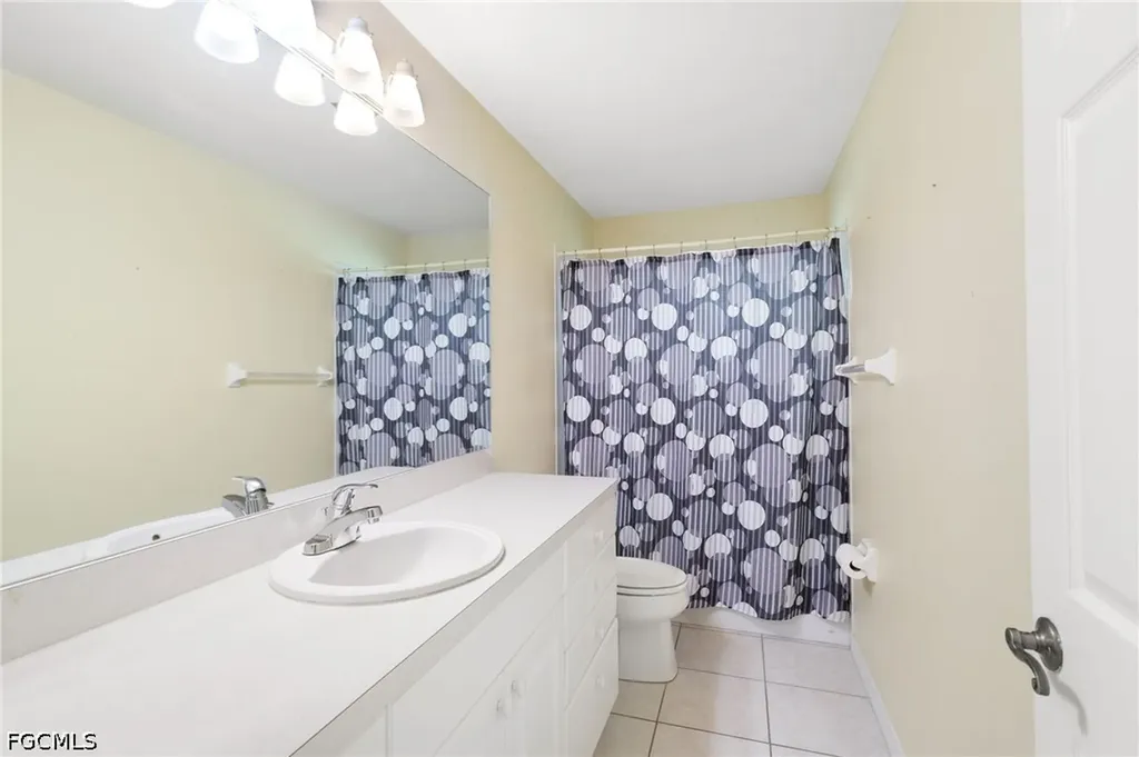 20710 Groveline Court Estero FL 33928