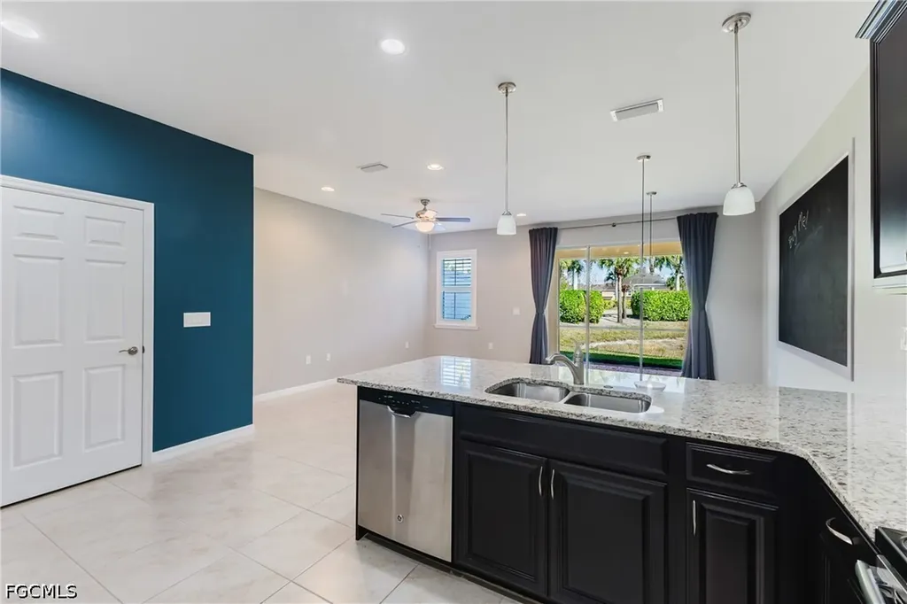 4093 Wilmont Place Fort Myers FL 33916