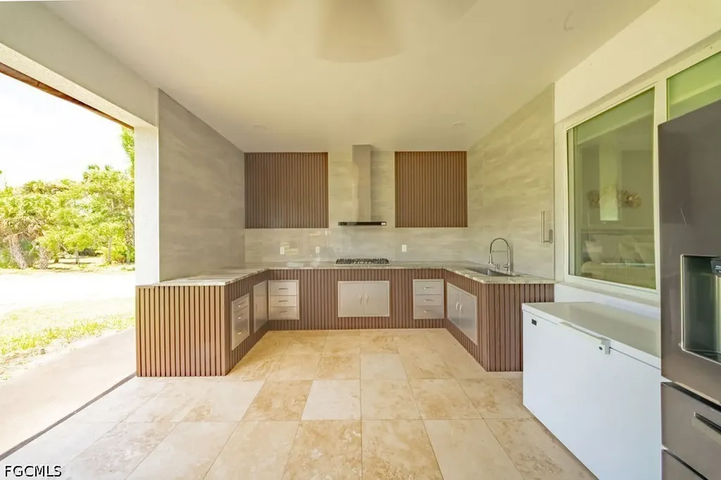 192 Herron Road North Fort Myers FL 33903