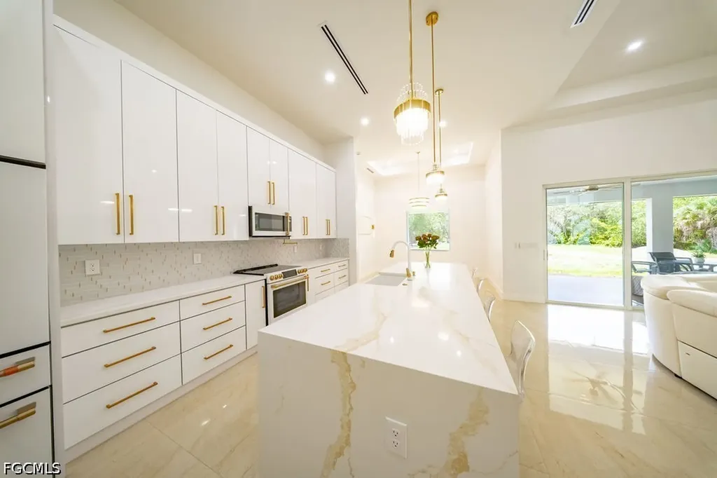192 Herron Road North Fort Myers FL 33903